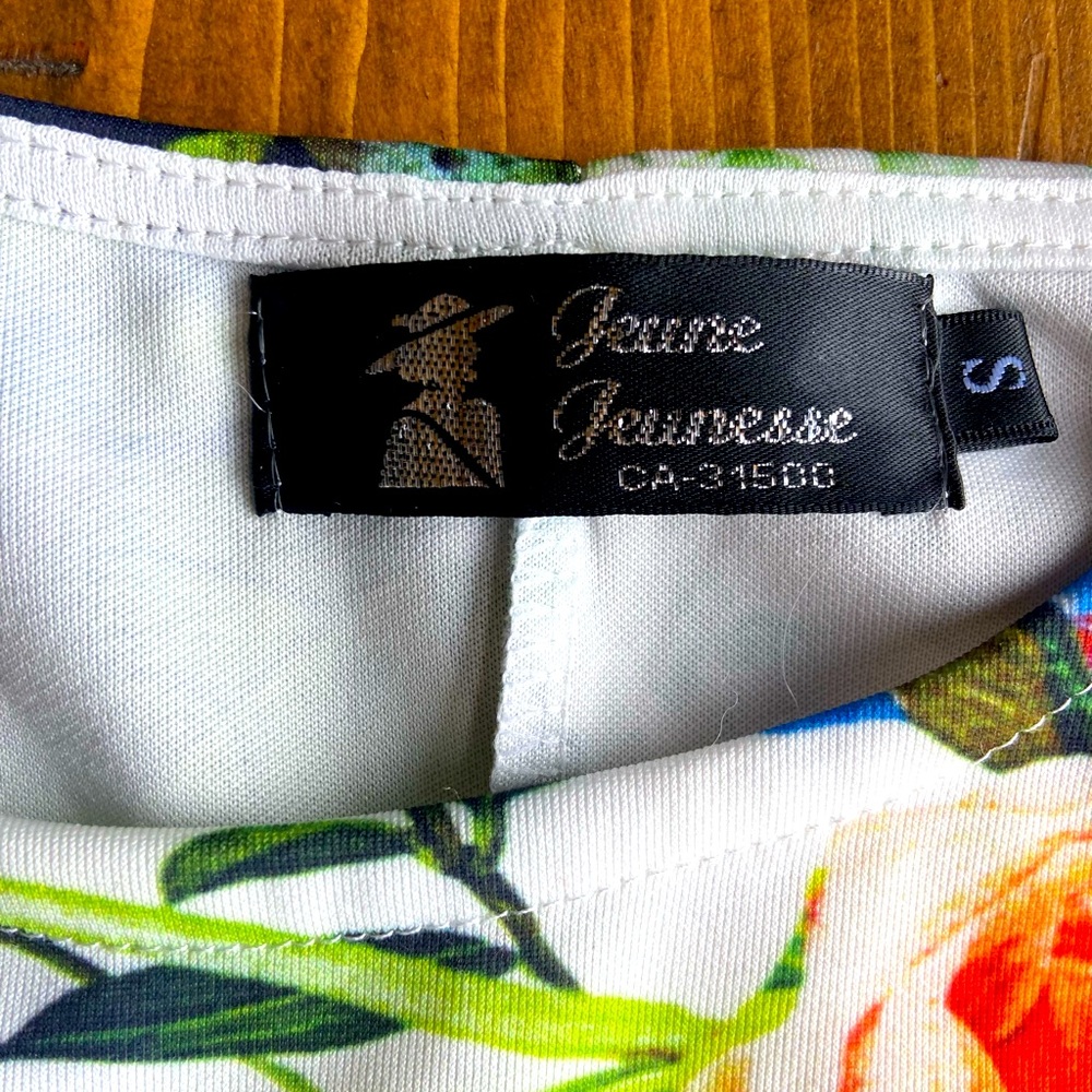 Spring Floral Dress - Picture 3 of 5